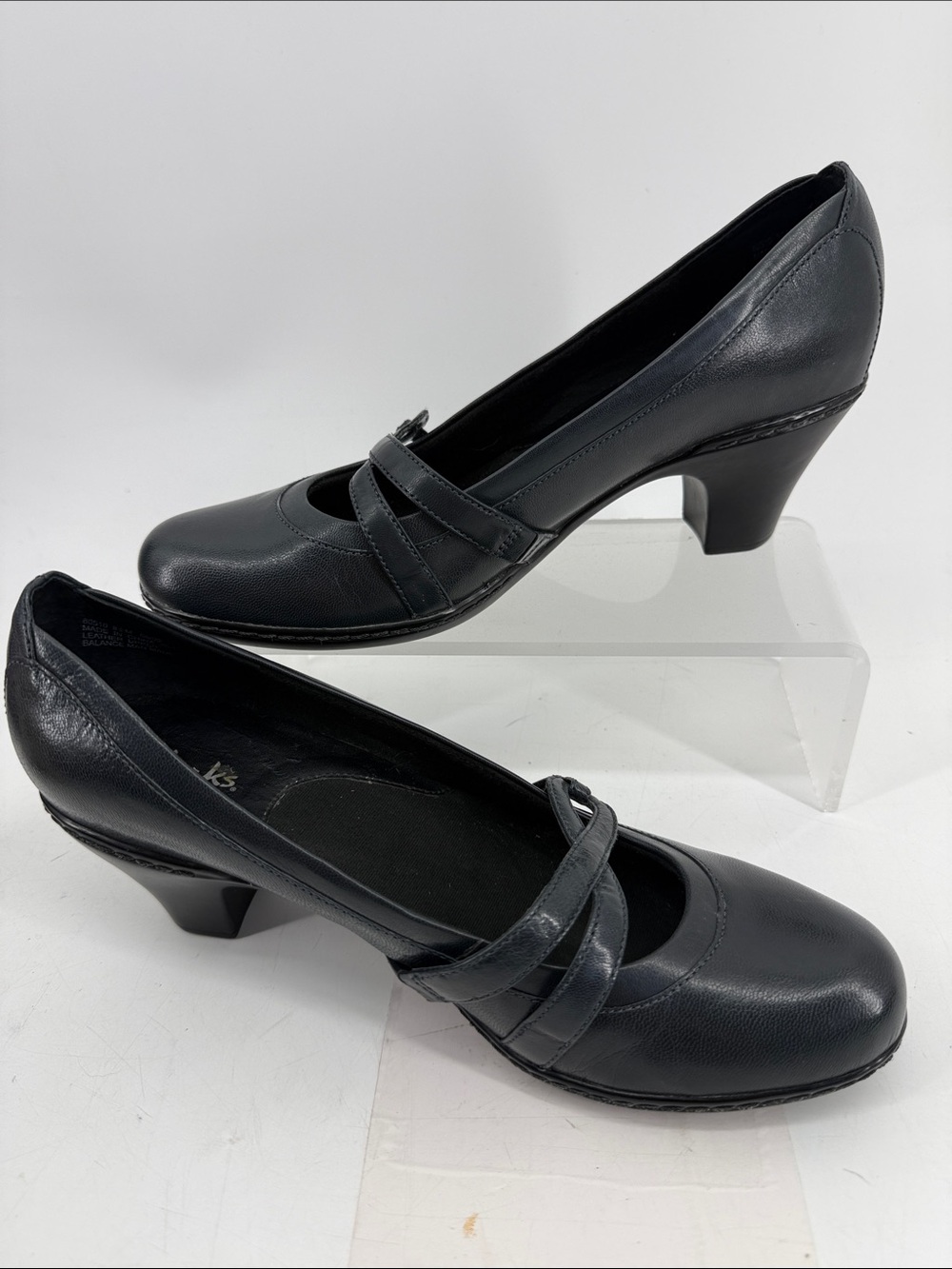 CLARKS Black Women's Mid-Heel Mary Jane Pumps